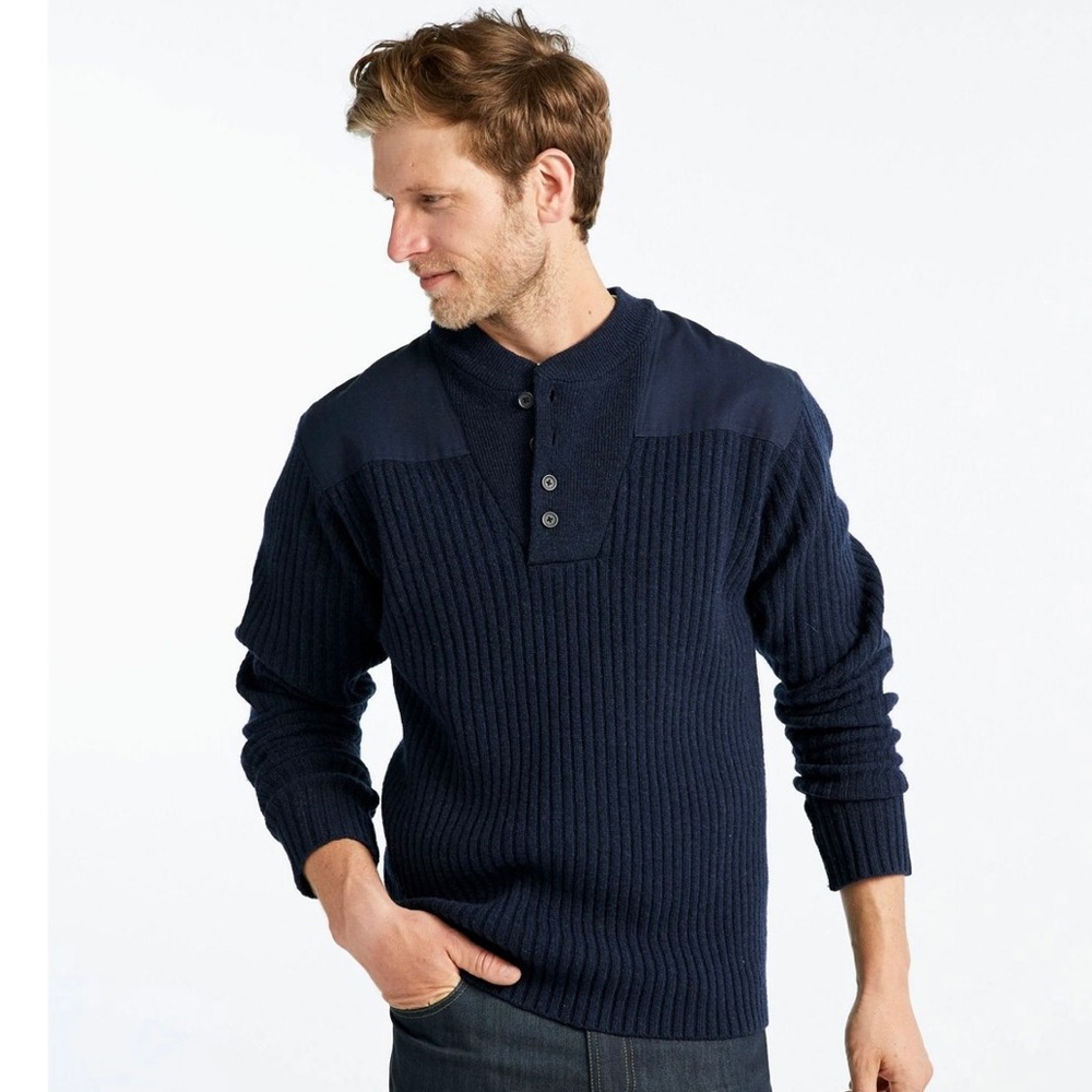 L.L. Bean Men’s Commando Sweater Henley NWT